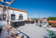 Xirosterni Kreta, Xirosterni: Renovierte großzügige Villa mit Meer- und Bergblick zu verkaufen Haus kaufen